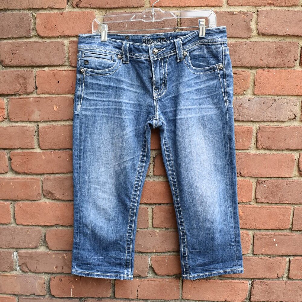Miss Me Capri Jeans with Double Wings Size 31